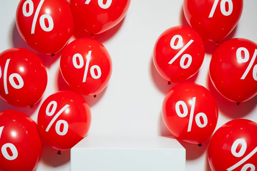 Saldi estivi in Liguria dal 4 luglio: stop alle promozioni dal 25 maggio