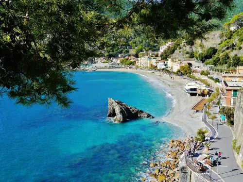 Palio Remiero Scolastico, alla Spezia torna la sfida tra scuole sul mare