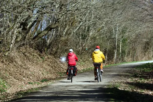 Cervo, sopralluogo di Giampedrone sulla ciclovia tirrenica: apertura il 3 aprile prima di Pasqua